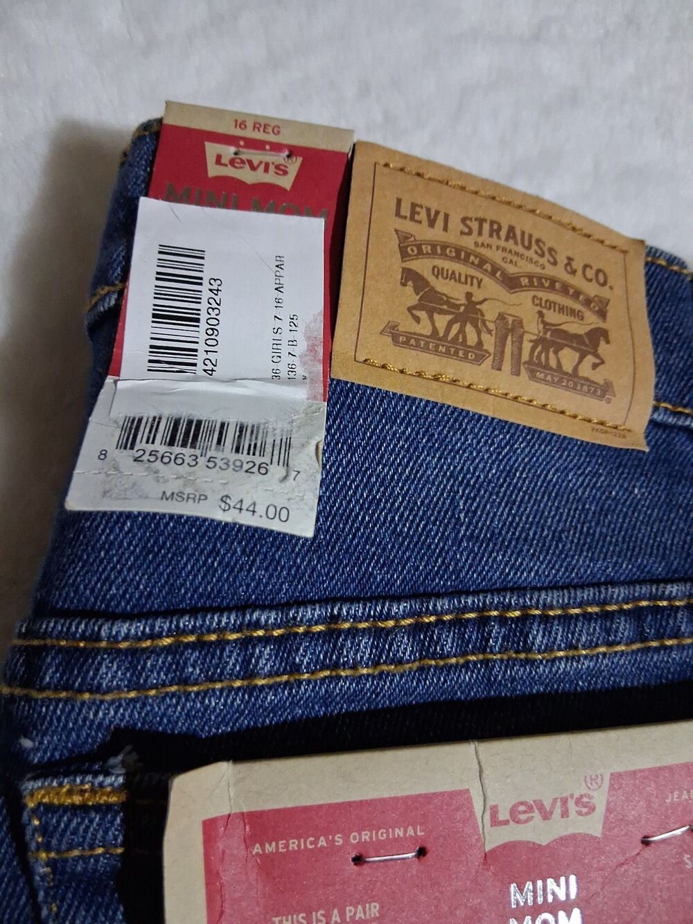 Levi's Mini Mom stretch jeans sz 16 reg - Picture 4 of 5